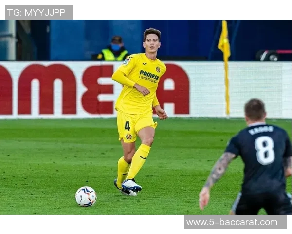 德天空报道17岁边锋麦克冬窗转会几乎不可能今夏或将被拜仁外租