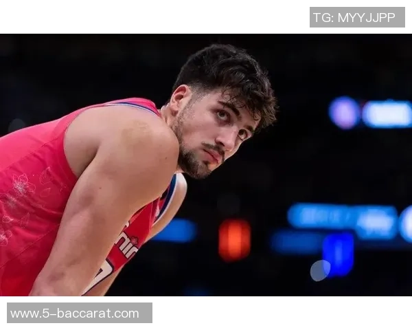 阿夫迪亚表现起伏25分6板8助攻却遭遇末节低迷失误增多