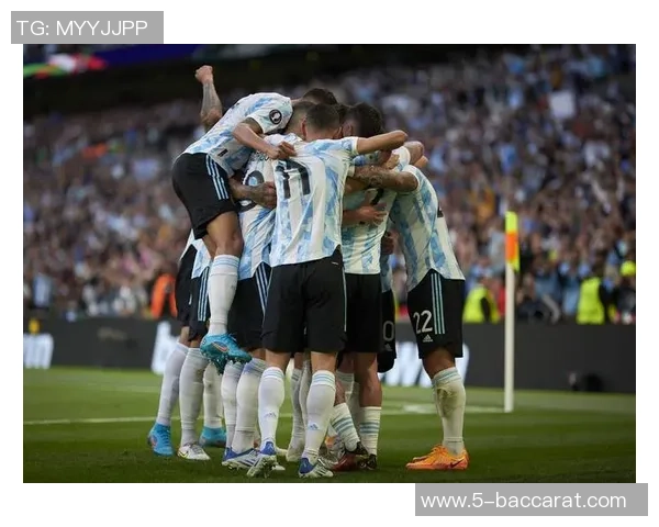 崔鹏解读留洋生存法则:在欧洲足球中拼搏才是唯一出路 崔鹏解读留洋生存法则:在欧洲足球中拼搏才是唯一出路