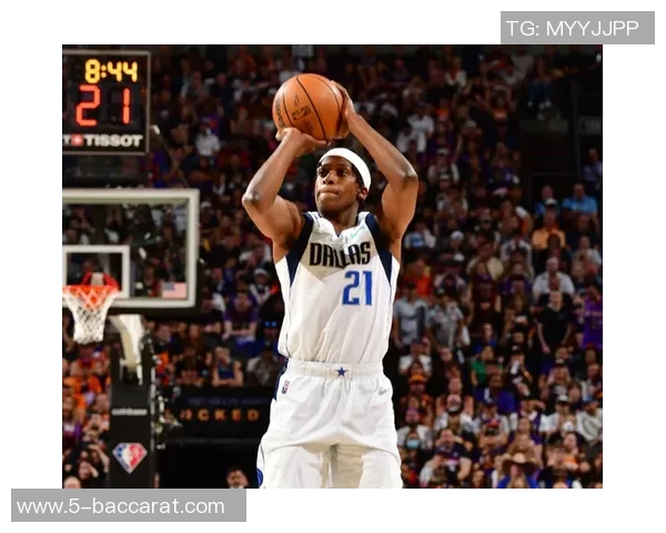 保罗半场哑火仅得1板1助英雄迟暮的他还能否重返巅峰